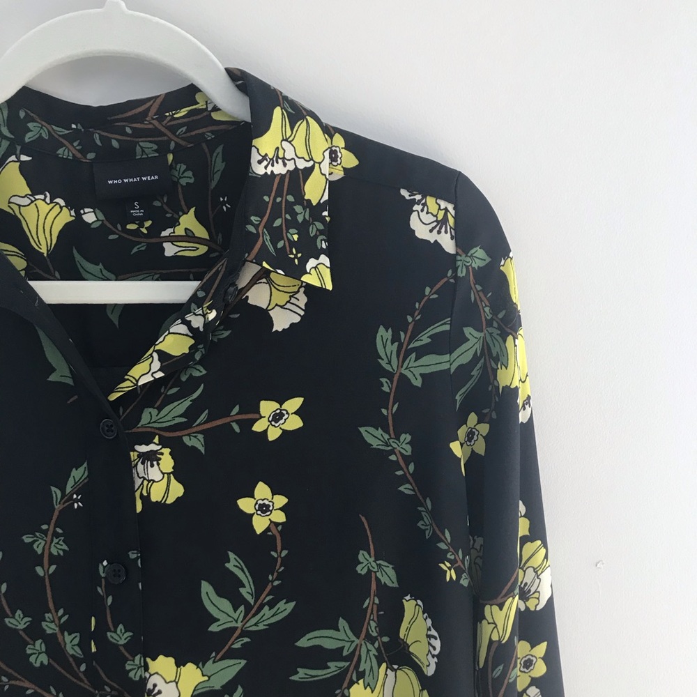🌸3 for $10 // Long sleeve blouse